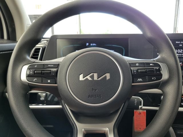 Used 2023 White Kia LX image 12