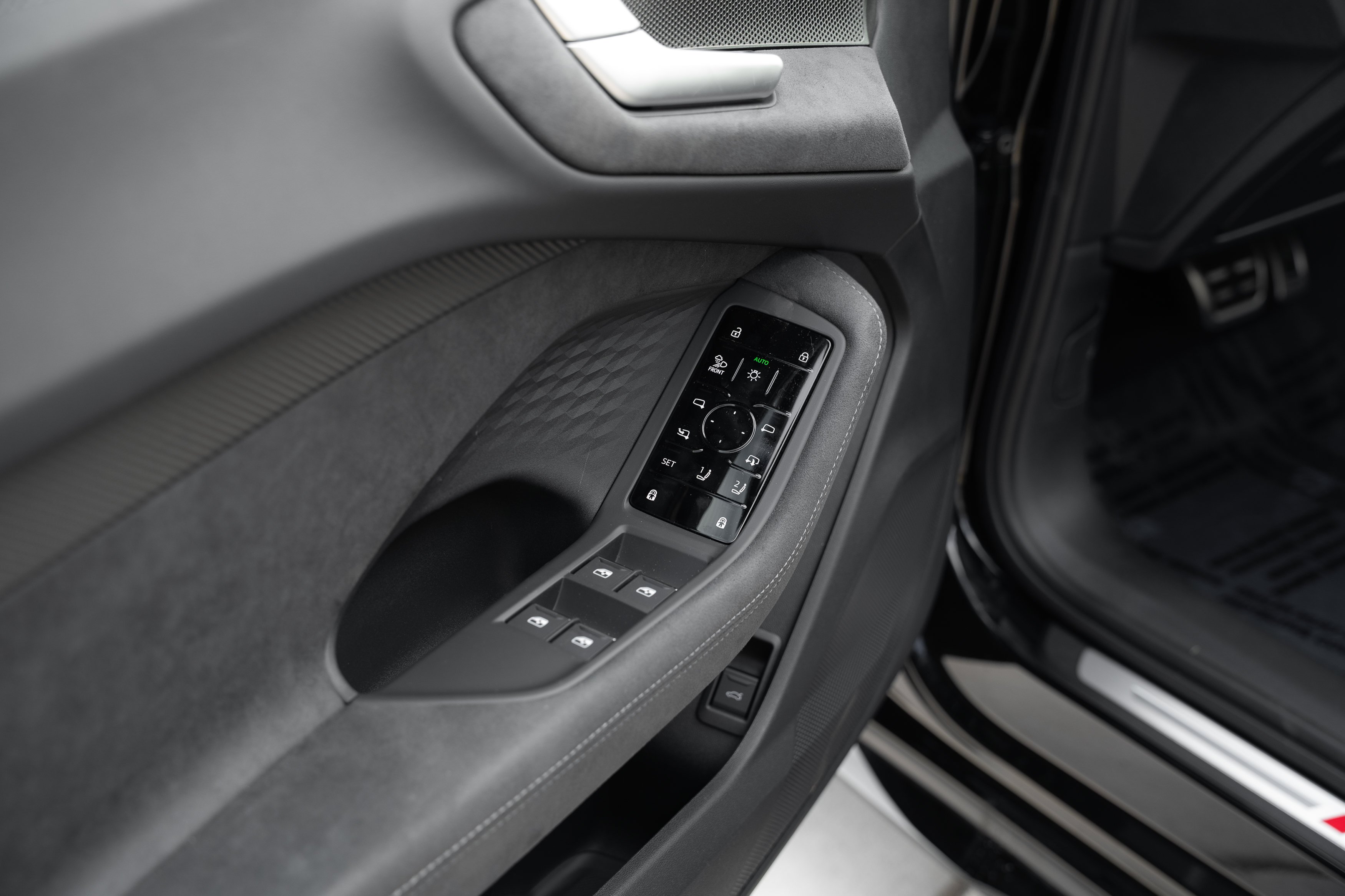 New 2026 Mythos Audi Premium Plus image 18