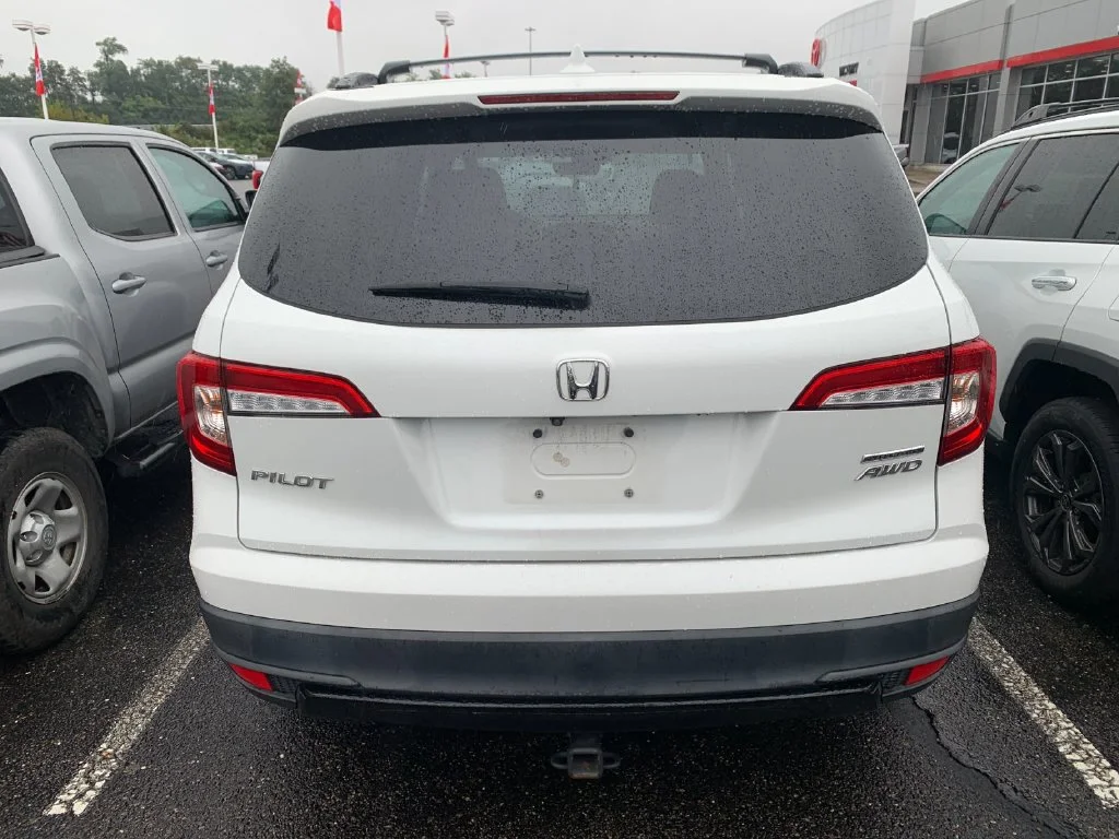 Used 2021 White Honda Special Edition image 3