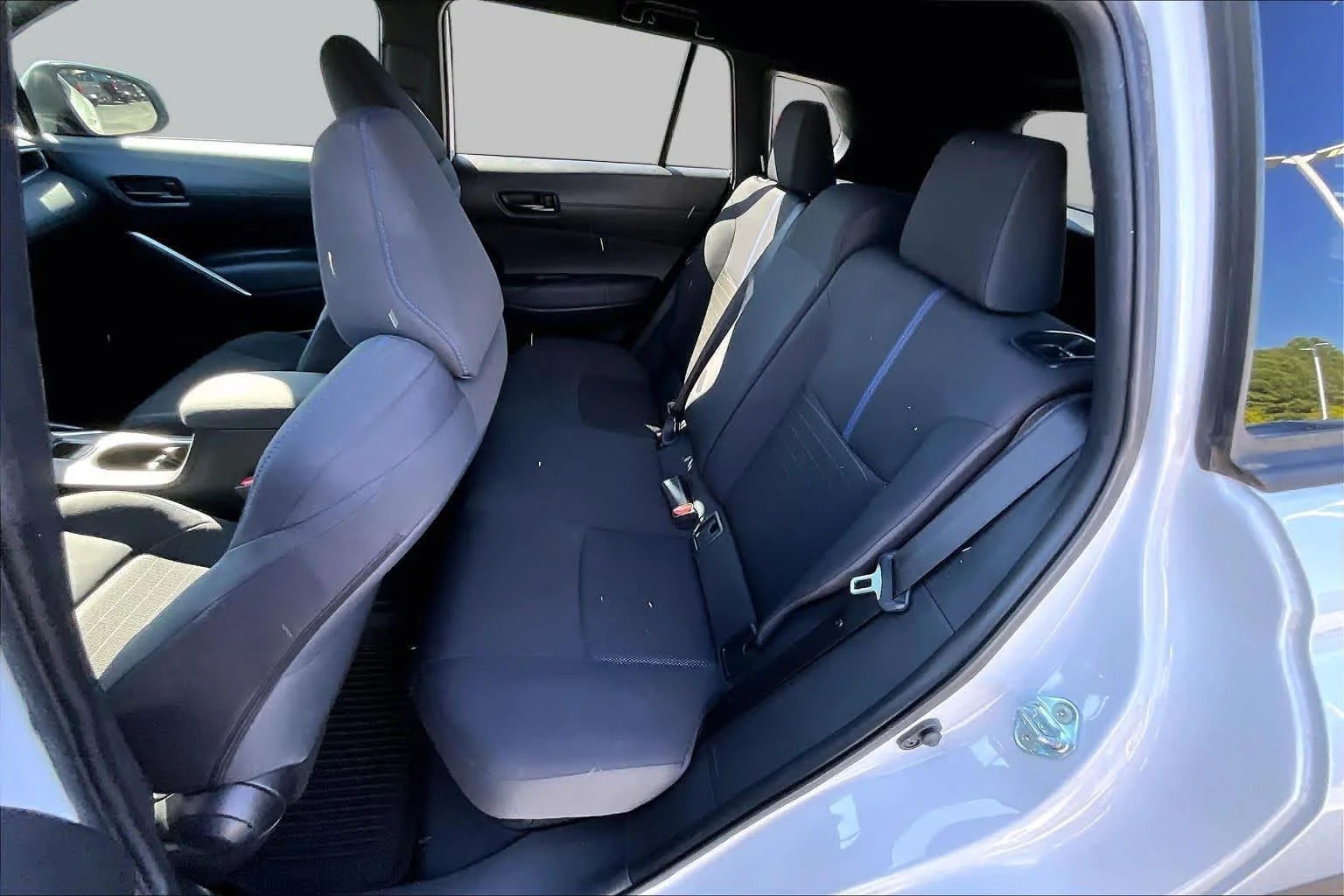 Used 2024 Wind Chill Pearl Toyota Hybrid SE image 19