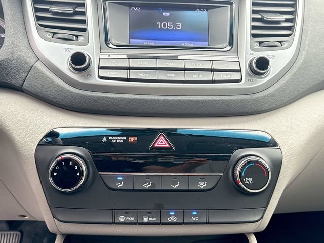 Used 2017 White Hyundai SE image 18