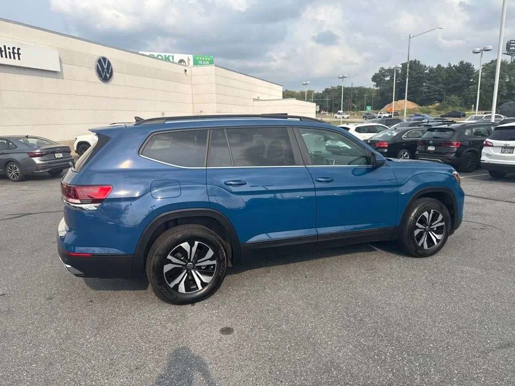 Certified Used 2026 Mountain Lake Blue Metallic Volkswagen SE image 21