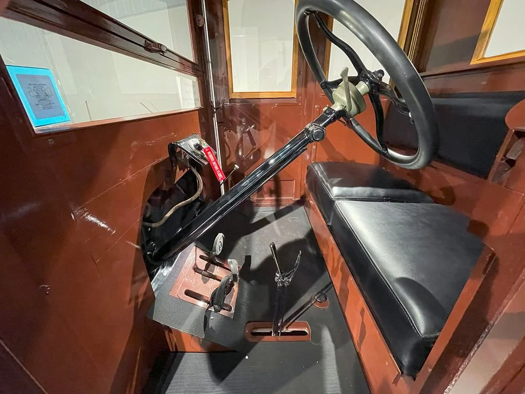 Used 2027  Ford  image 26