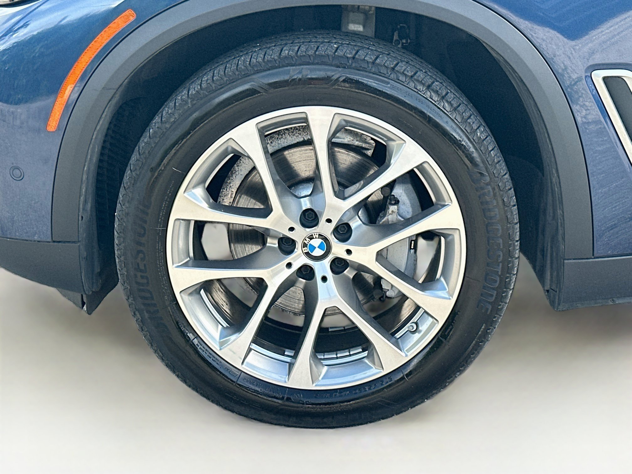 Used 2023 Phytonic Blue Metallic BMW xDrive40i image 38