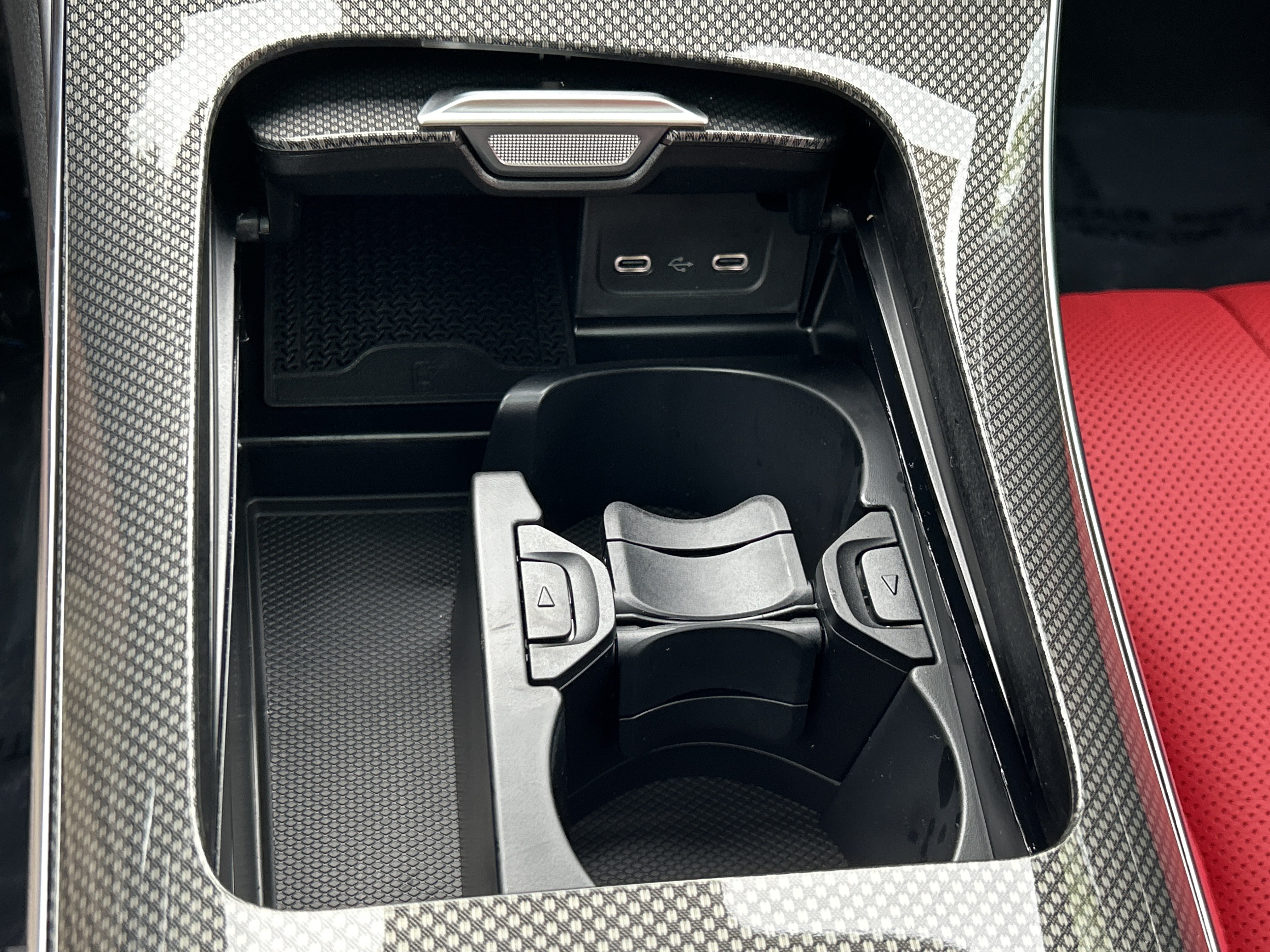 New 2026 Graphite Grey Metallic Mercedes-Benz CLE 300 4MATIC® Coupe image 30