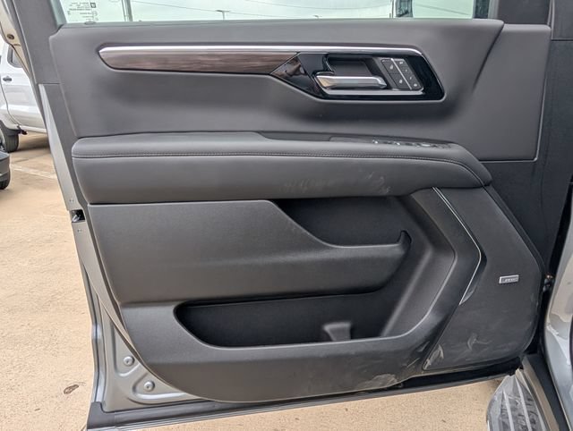 New 2026 Sterling Gray Metallic Chevrolet LT image 13