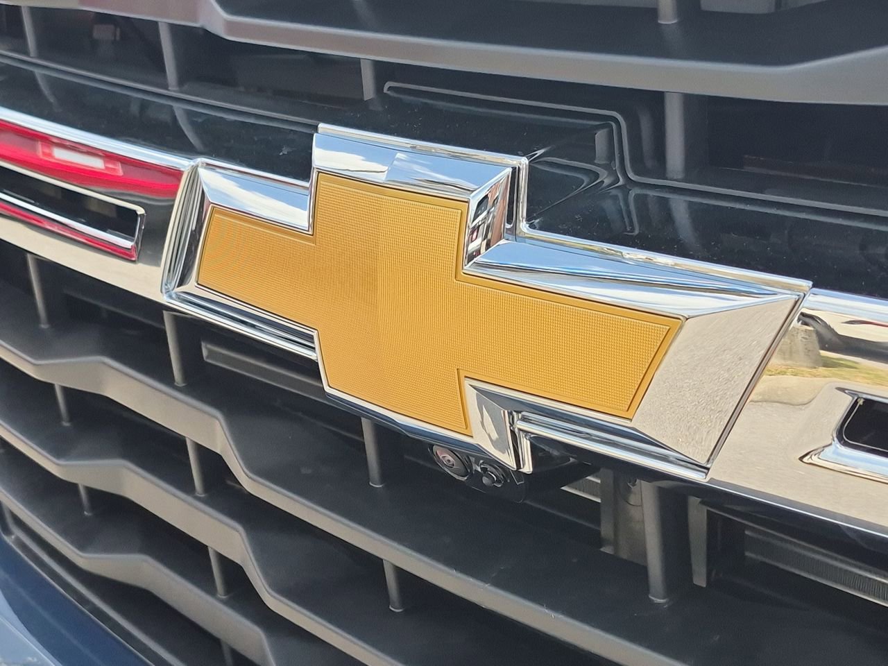 New 2026 Lakeshore Blue Metallic Chevrolet LT image 30