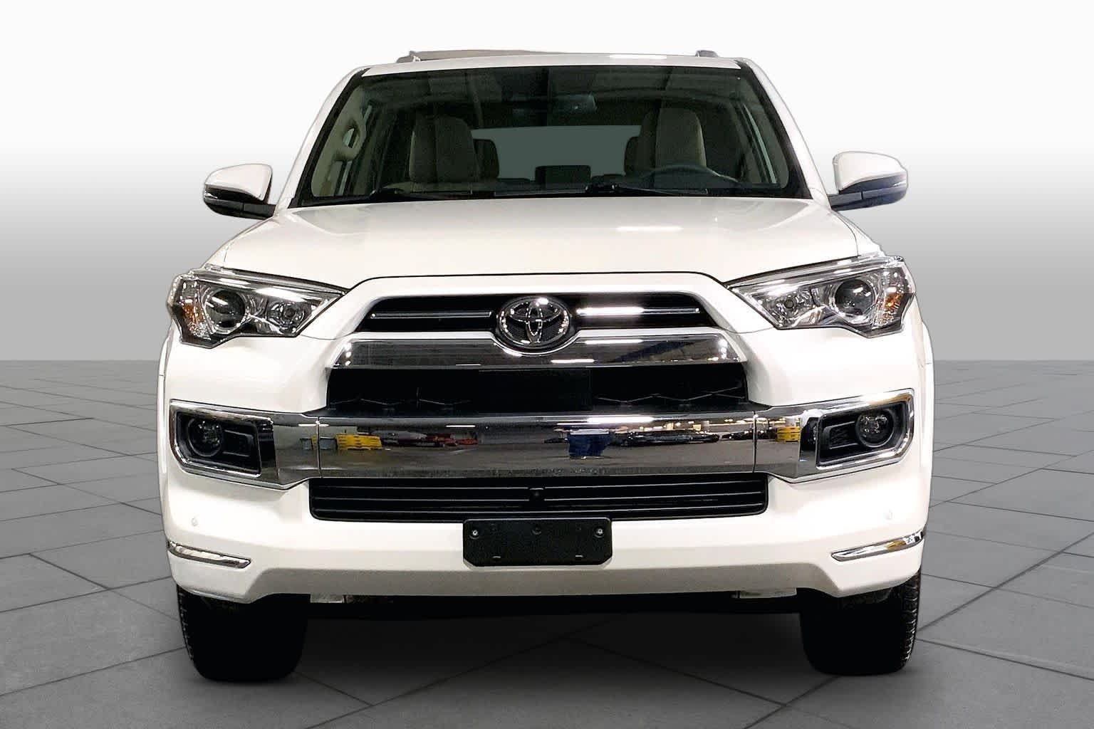 Used 2022 Blizzard Pearl Toyota Limited image 4