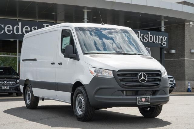2026 Mercedes-Benz Sprinter 2500 144 WB's photo