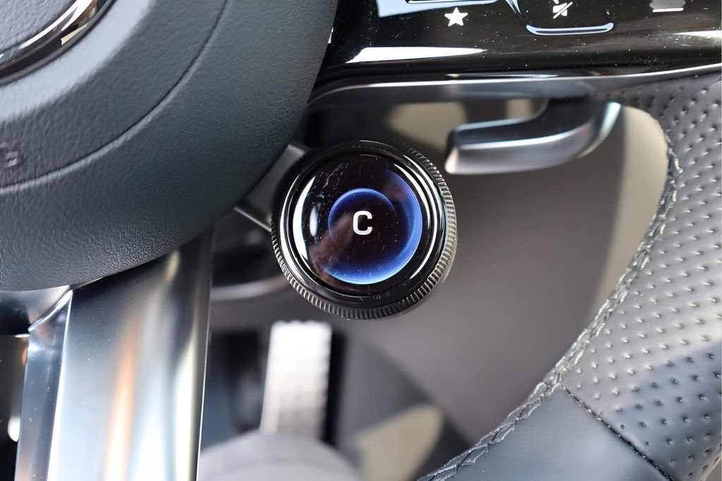 2025 Mercedes-Benz GLC AMG GLC63 S - Photo 73