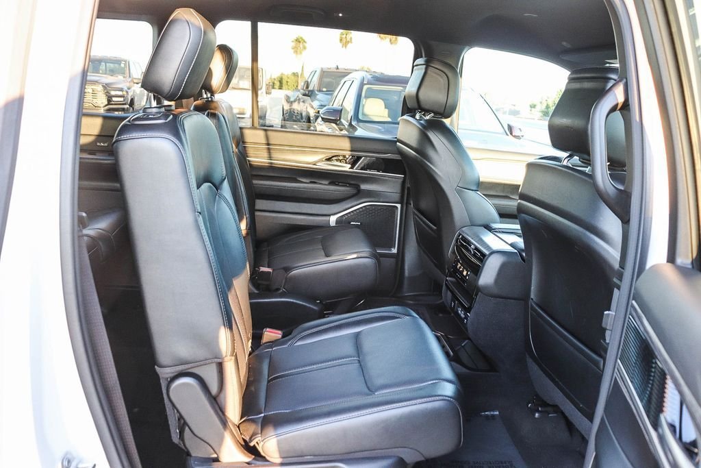 Used 2024 Bright White Clearcoat Jeep Series III image 18