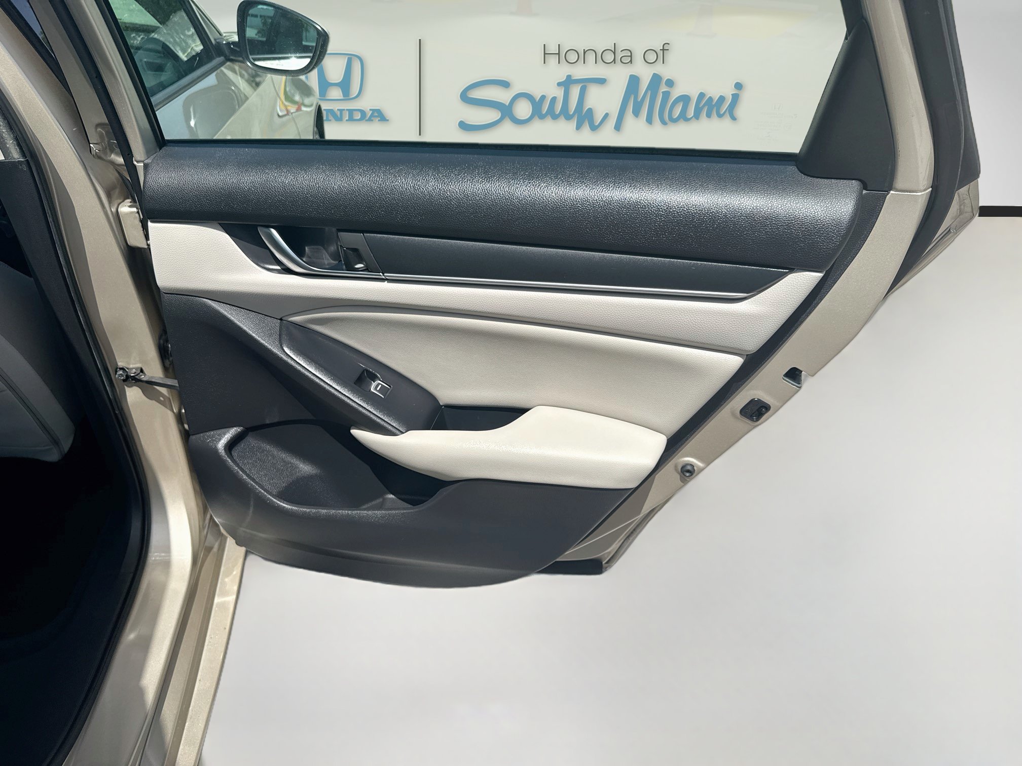 2020 Honda Accord LX - Photo 29