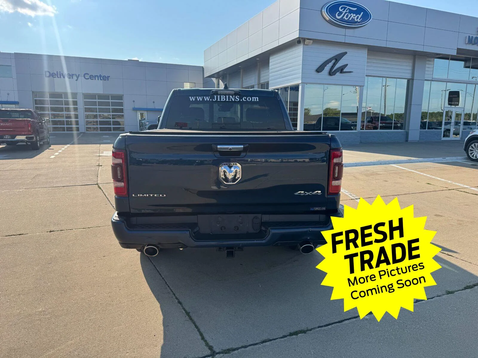 Used 2021 Patriot Blue Pearlcoat Ram Limited image 4