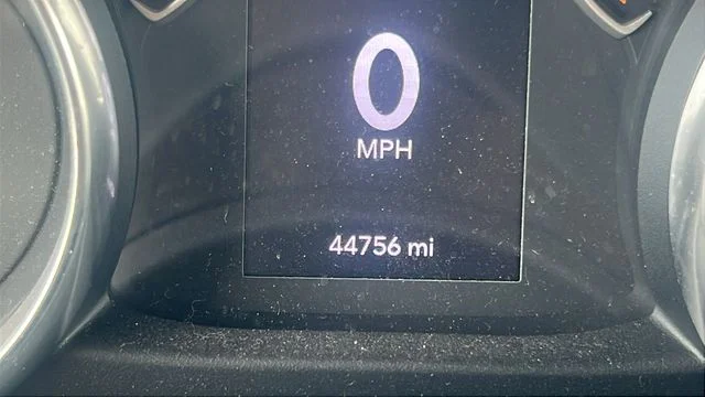 Used 2019 White Jeep Unlimited Sport image 30