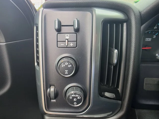Used 2016 Gray Chevrolet LT image 16