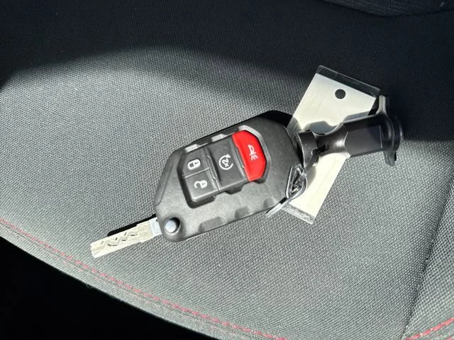 Used 2020 Sting-Gray Clearcoat Jeep Unlimited Rubicon image 30