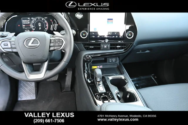 2026 Lexus NX 350 - Photo 16