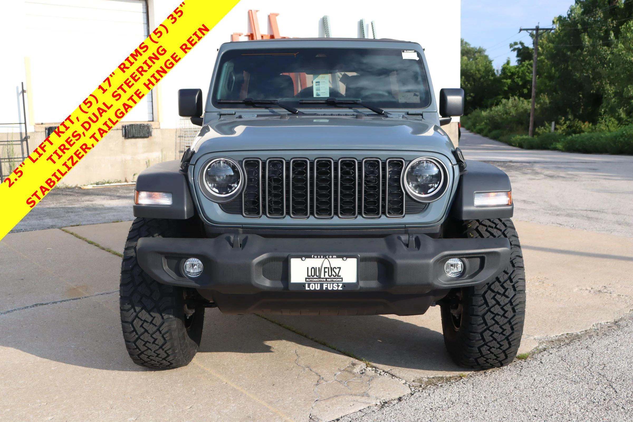 New 2026 Anvil Clearcoat Jeep Sport S image 3