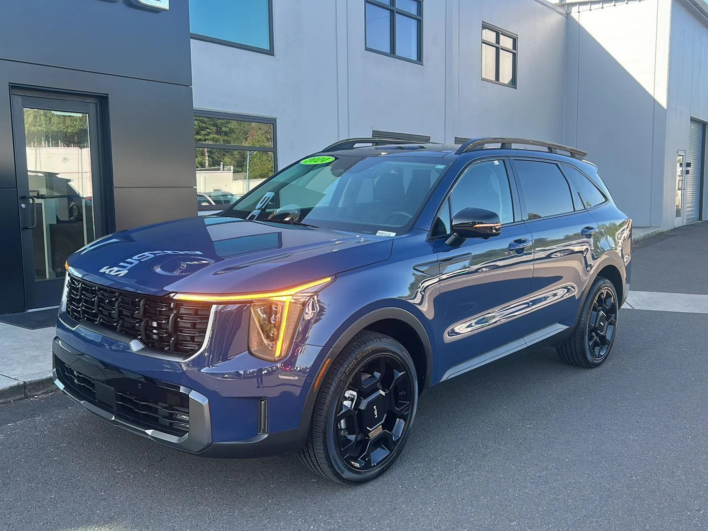 2024 Kia Sorento X-Line SX - Photo 2
