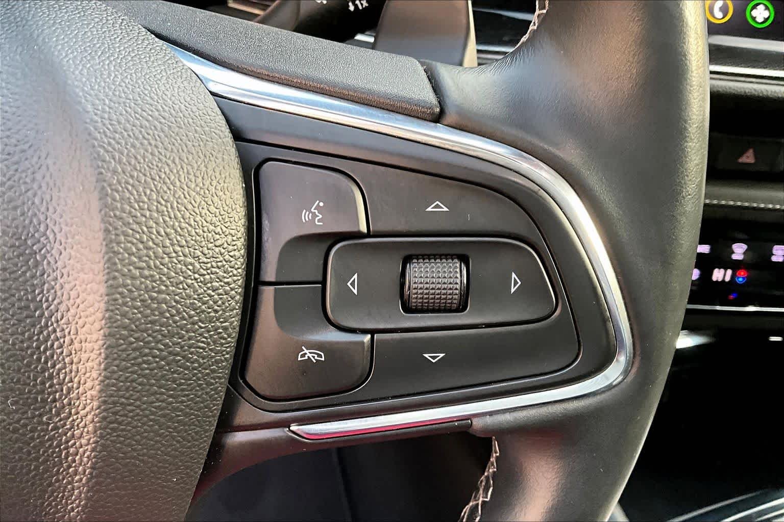 2023 Buick Envision Essence - Photo 23