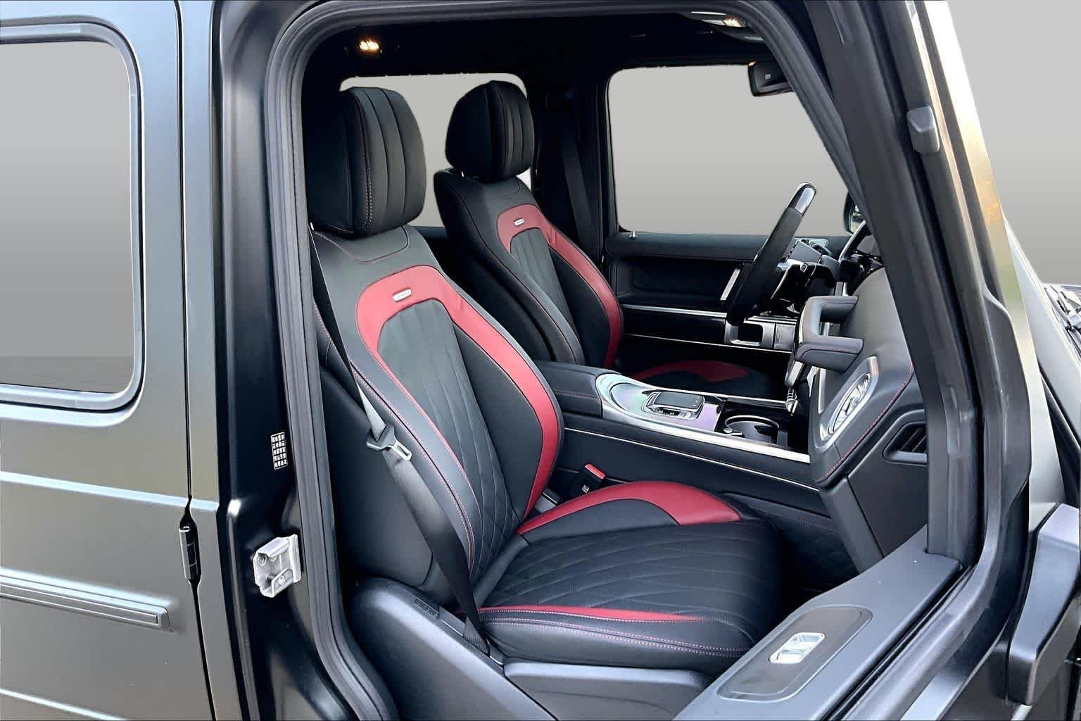 Used 2026 MANUFAKTUR Night Black magno Mercedes-Benz AMG® G 63 image 9