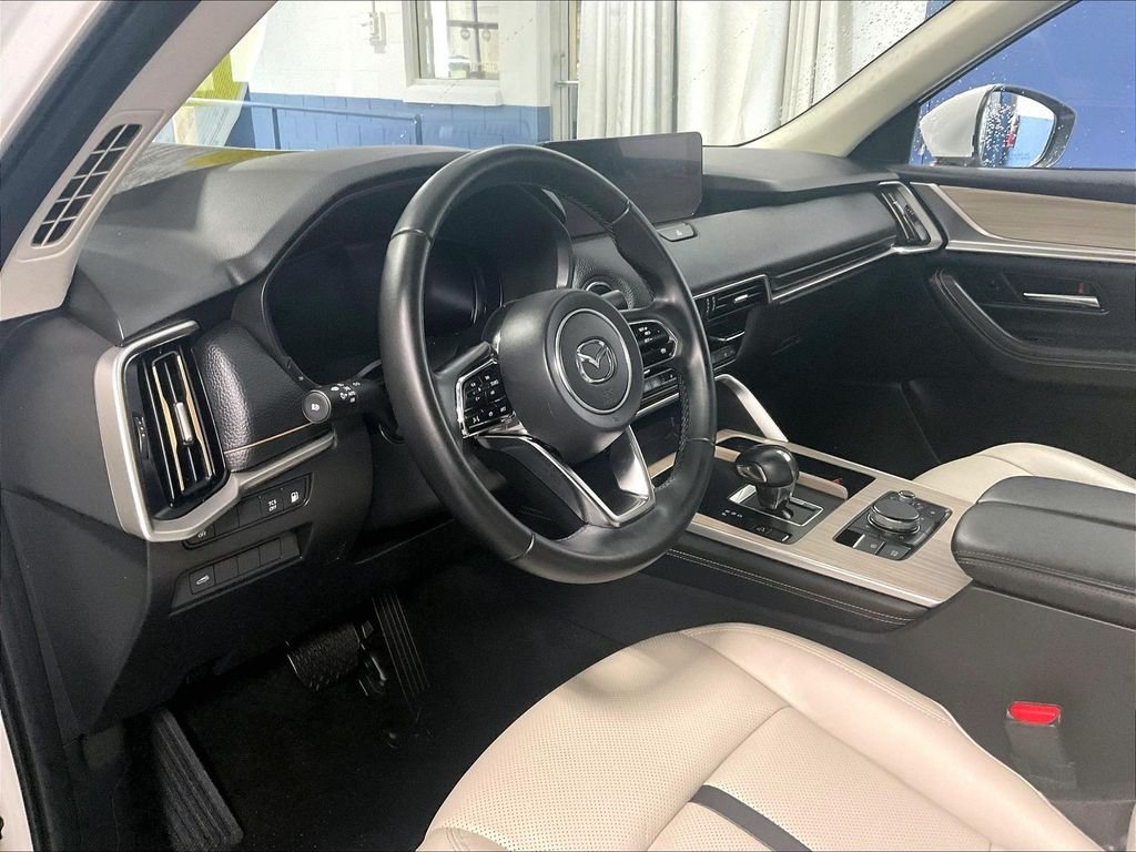 Used 2024 White Mazda Preferred image 8