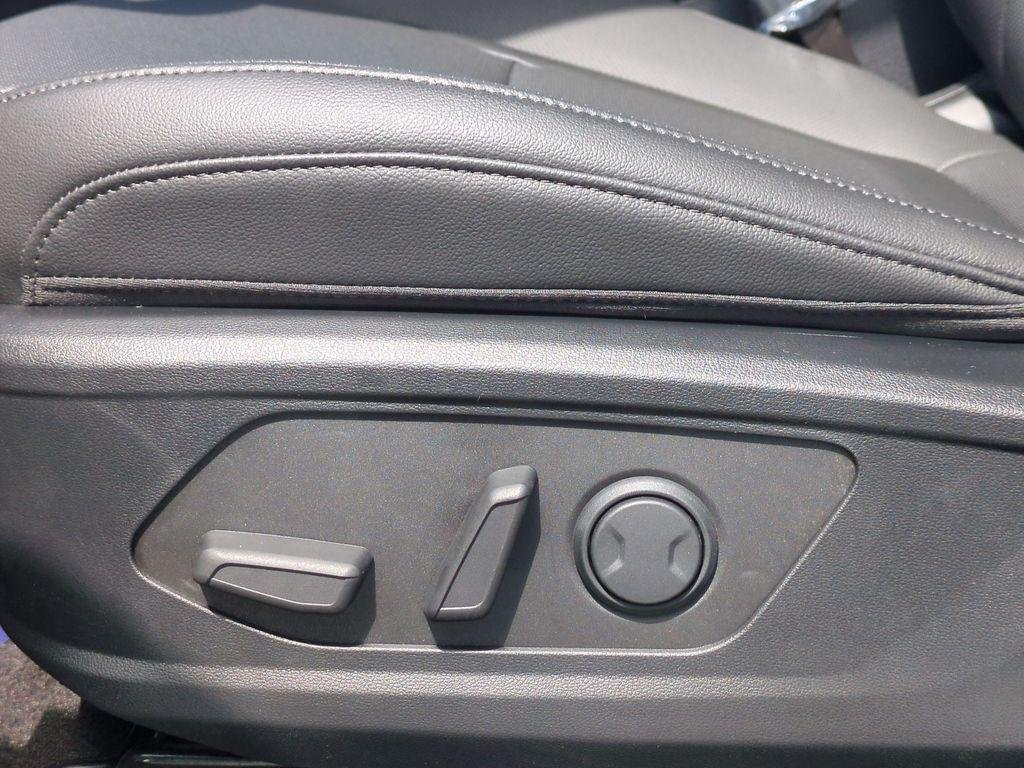 New 2026 Silver Hyundai SEL Plus FWD image 16