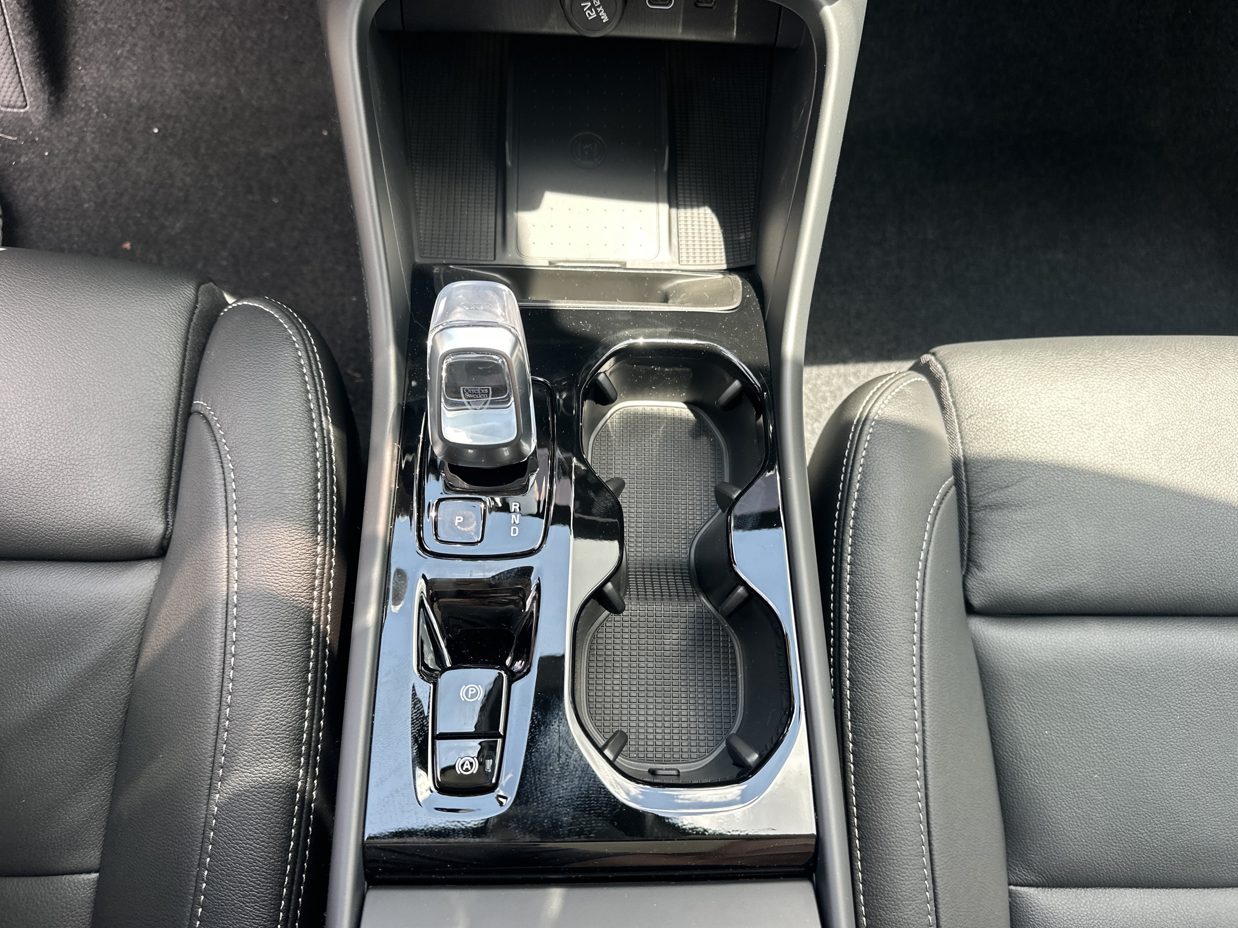 New 2026 Crystal White Volvo Ultra image 21