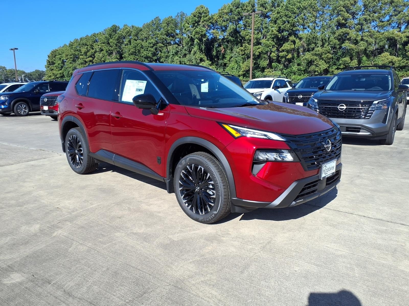 2026 Nissan Rogue photo 3 of 26