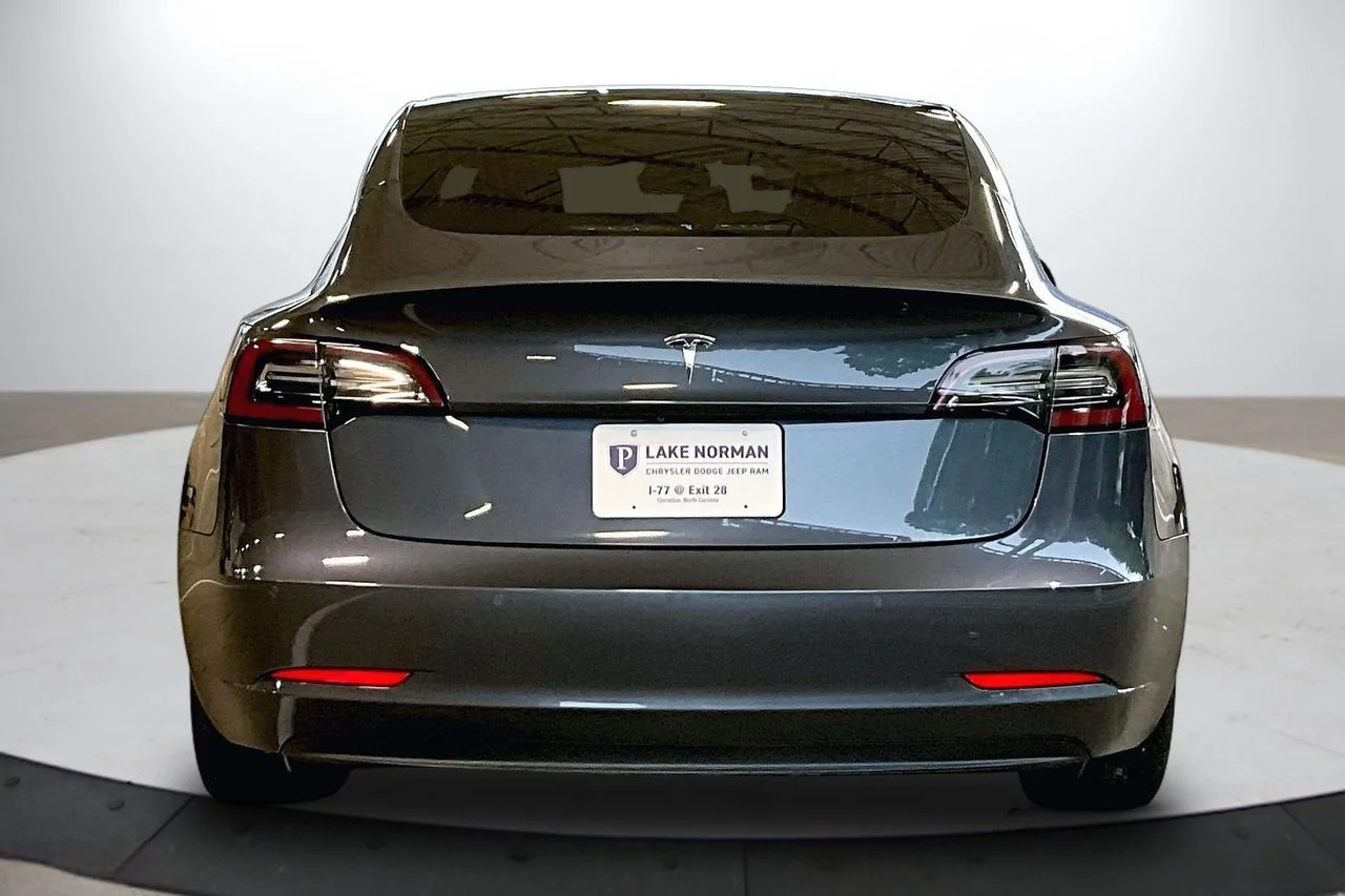 Used 2019  Tesla Long Range image 8