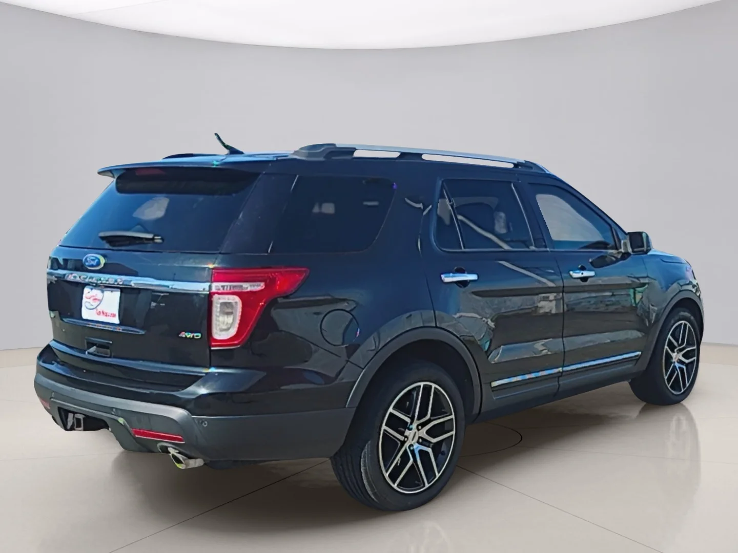 Used 2011 Black Ford LIMITED image 5