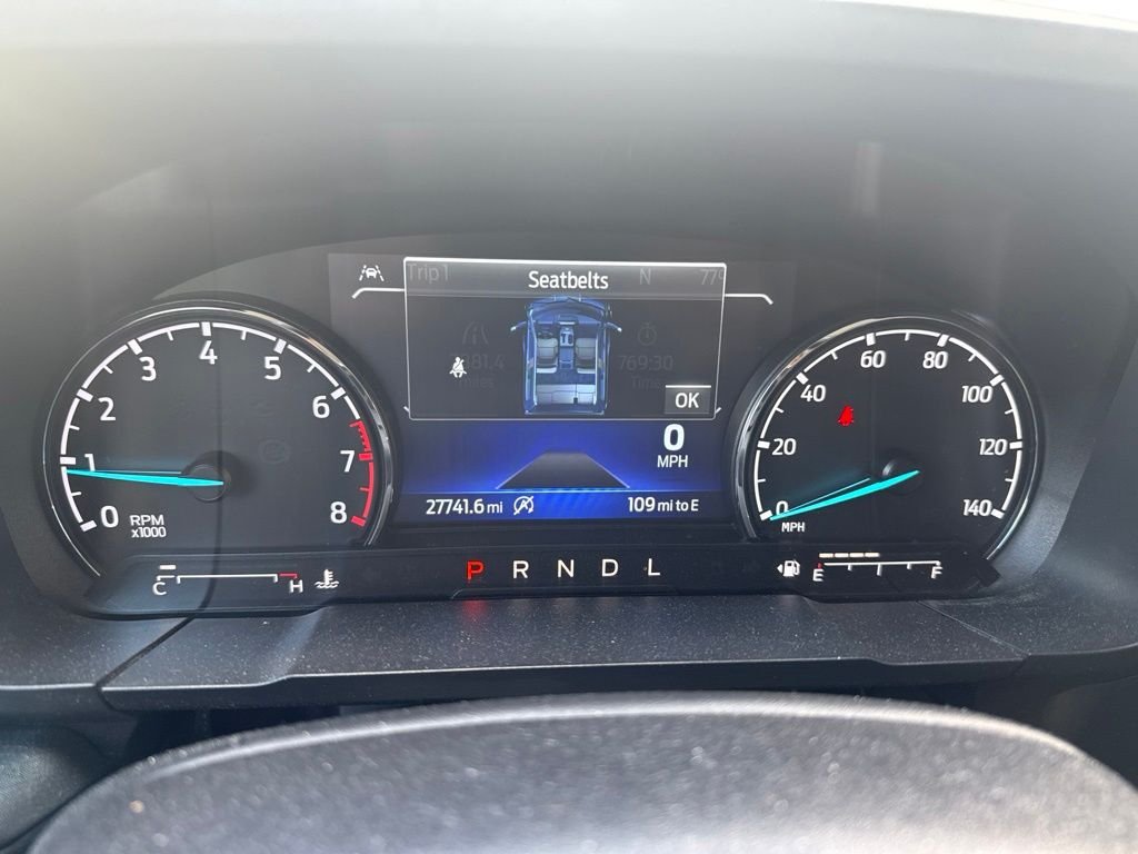 Used 2023 White Ford Lariat image 1
