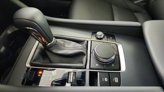 New 2026 Platinum Quartz Metallic Mazda 2.5 S Preferred image 16