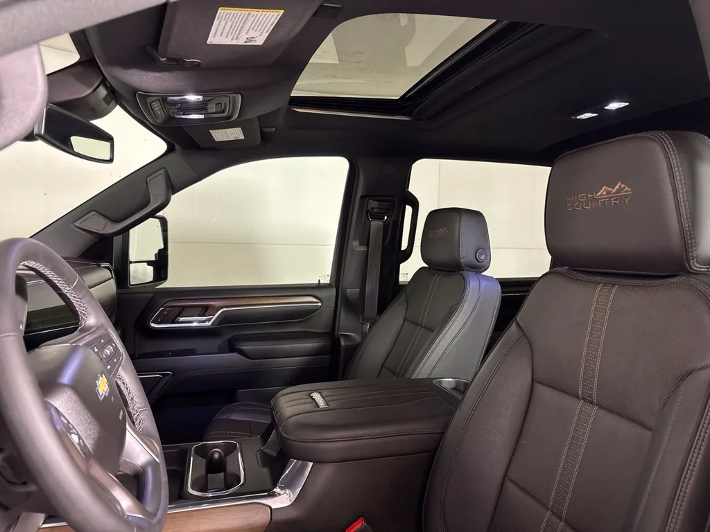 Used 2024 Gray Chevrolet High Country image 40