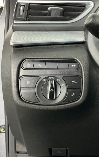 Used 2019 Gray INFINITI ESSENTIAL image 13