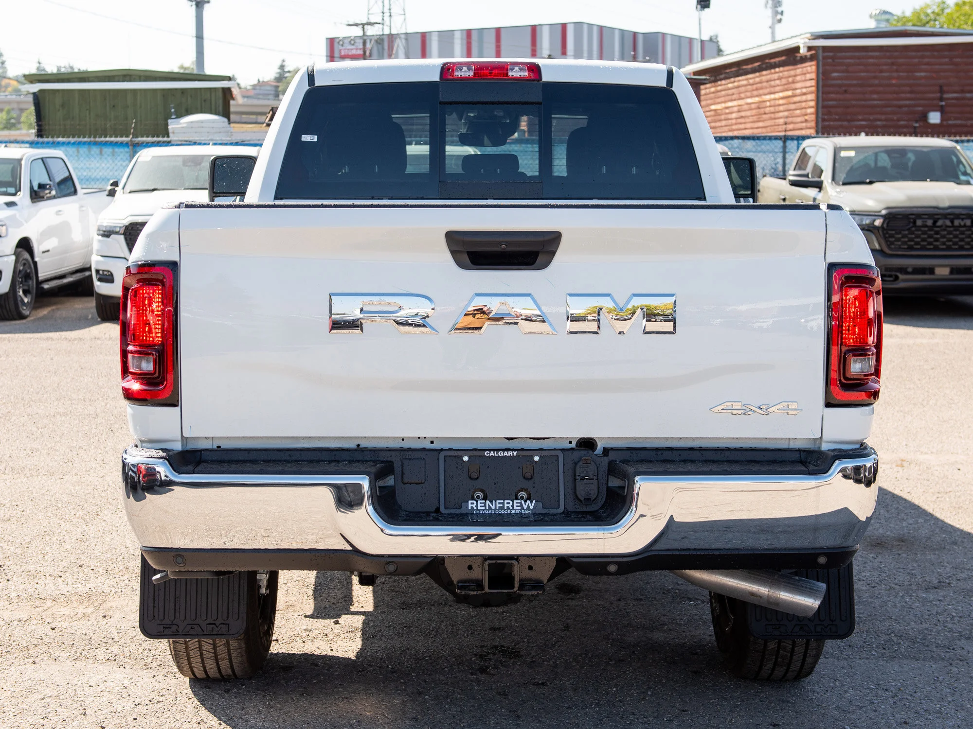 New 2026 White RAM Tradesman*, 12 Inch Screen, Apple CarPlay, 5th Wheel Prep image 6