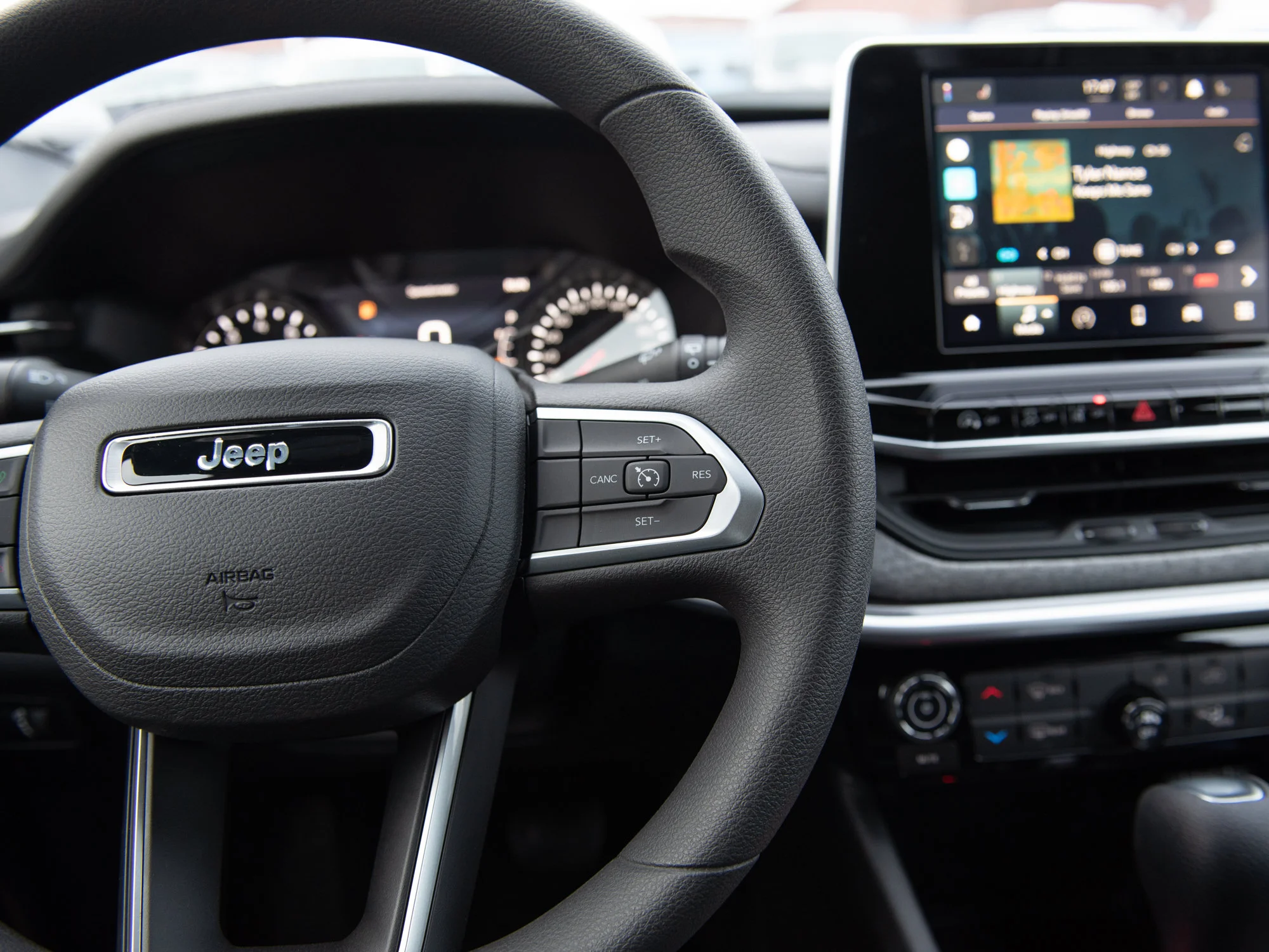 New 2026 joose Jeep Sport* image 11