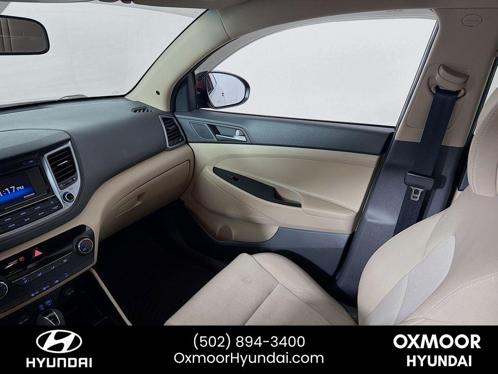 2017 Hyundai Tucson SE - Photo 21
