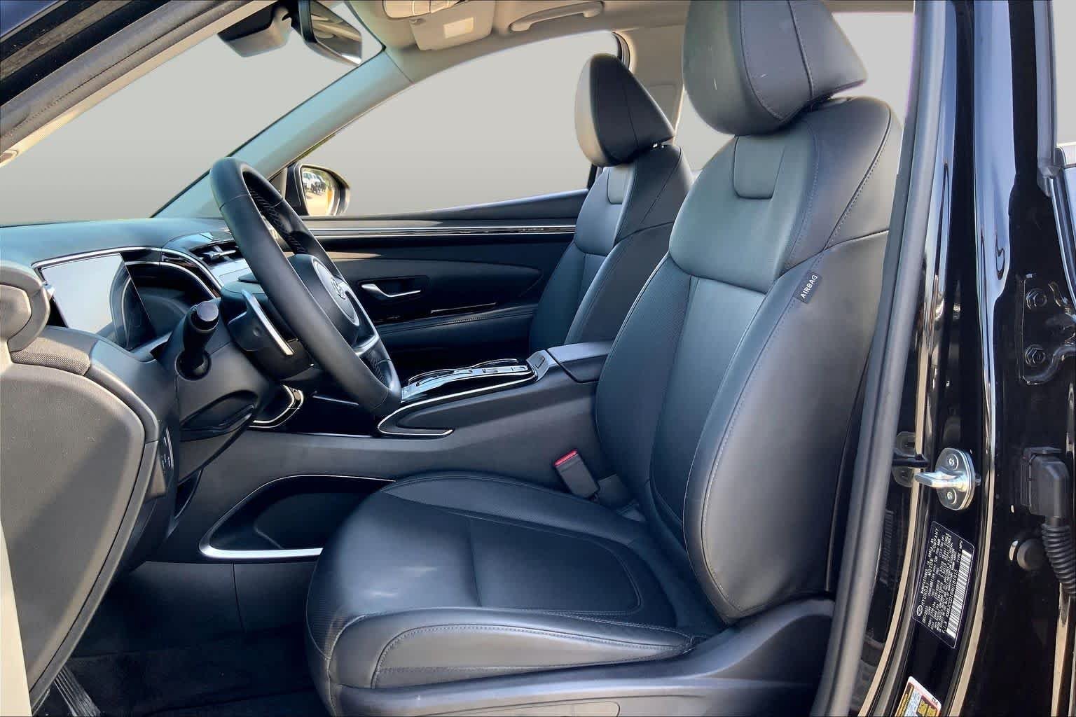 Used 2024 Black Pearl Hyundai SEL Convenience image 8
