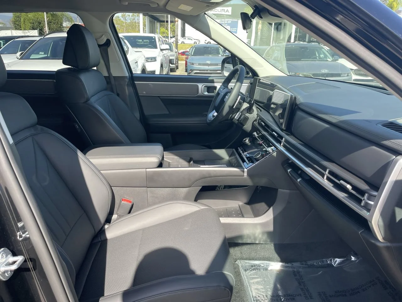 Used 2025 Phantom Black Hyundai XRT image 16