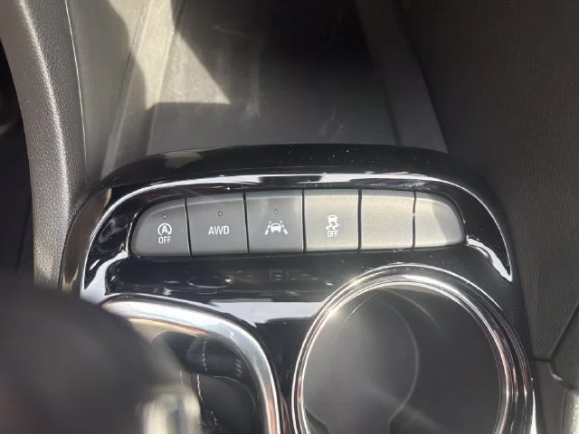 Used 2025 Moonstone Gray Metallic Buick Sport Touring image 21