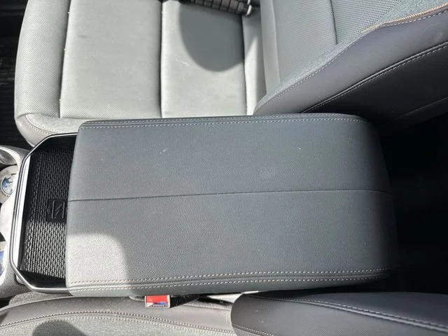 Used 2026 Silver GMC AT4 image 24