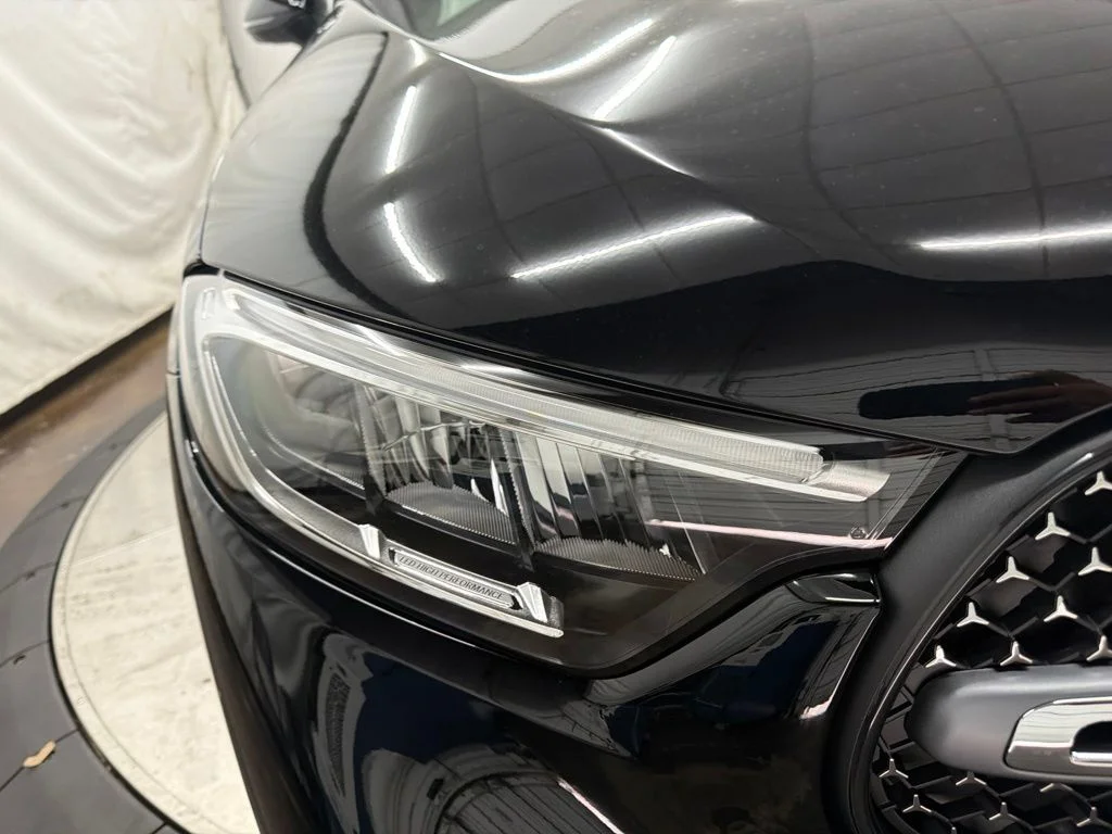 New 2026 Black Mercedes-Benz GLC 300 image 10