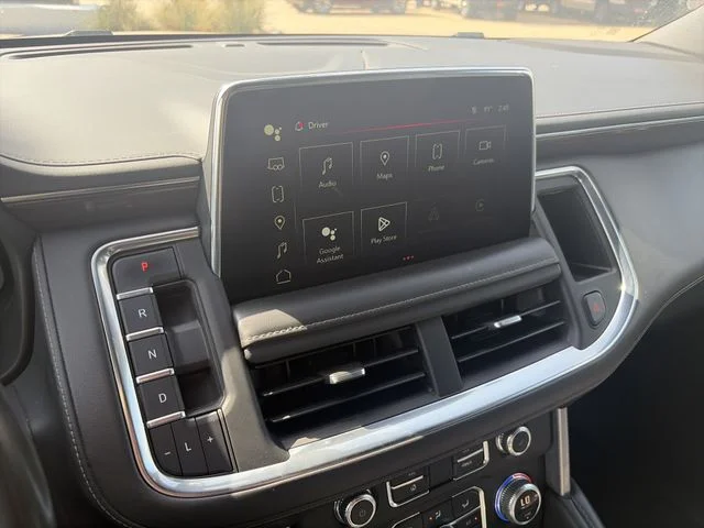 Used 2022 Black GMC SLE image 17