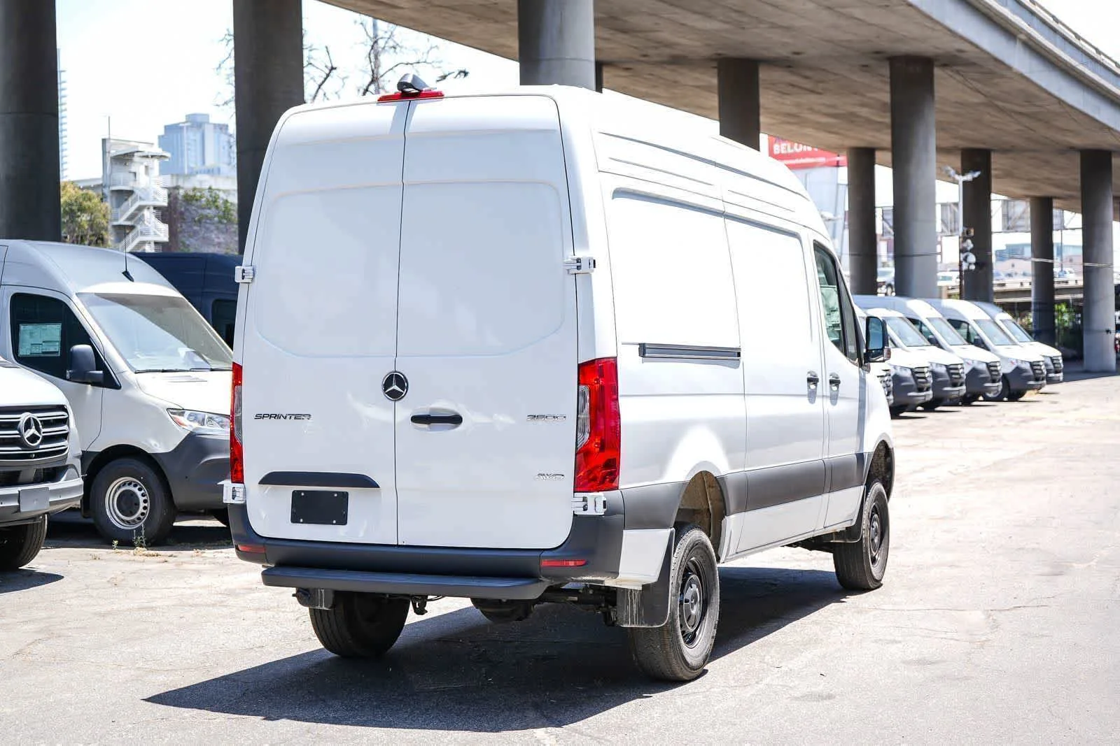 New 2025 Arctic+White Mercedes-Benz Cargo 144WB High Roof AWD 2.0L I4 Diesel Turbo HO image 7