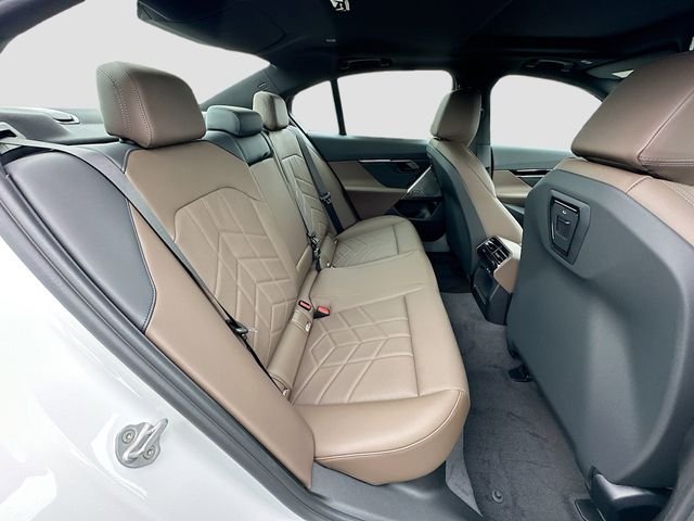 New 2026 White BMW 530i image 22