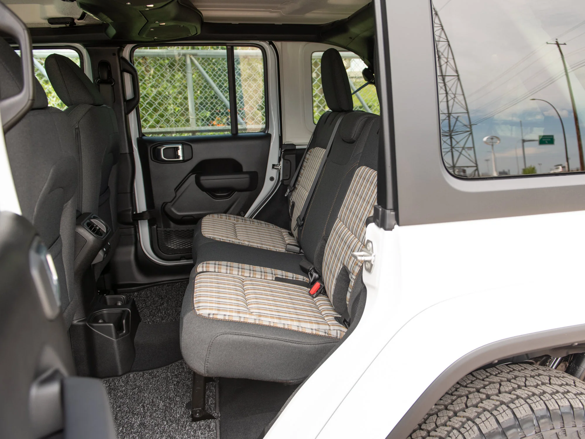 New 2026 White Jeep 85th Anniversary* image 24