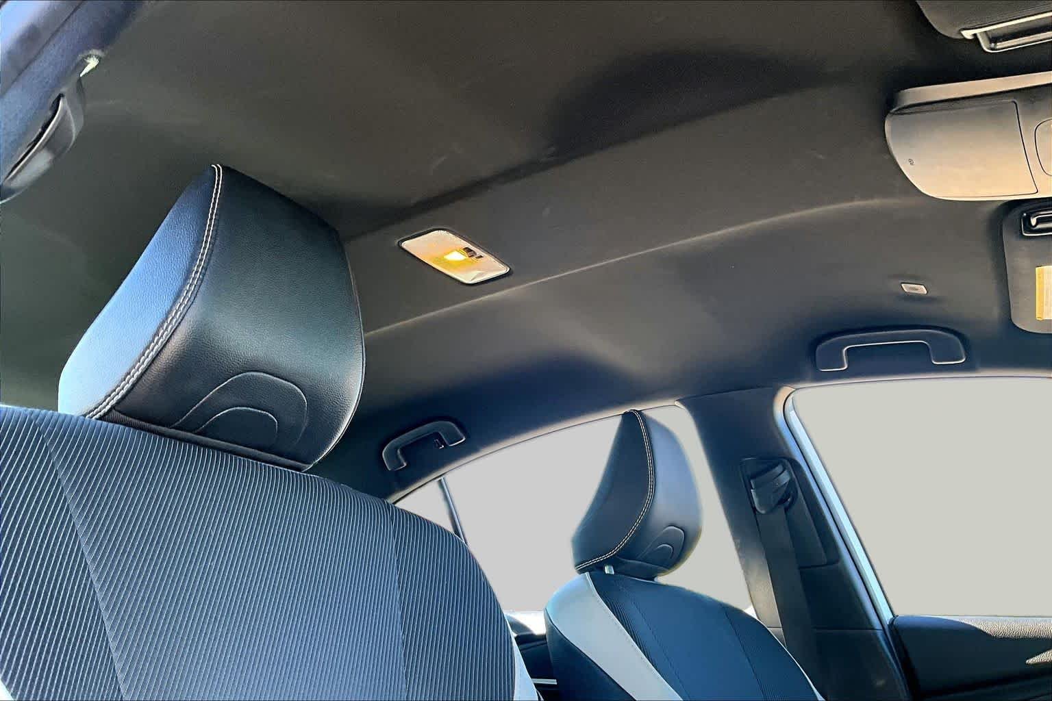 Certified Used 2025 Ice Cap Toyota SE image 13