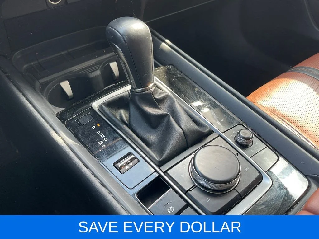 Used 2023  Mazda 2.5 Turbo Meridian Edition image 13
