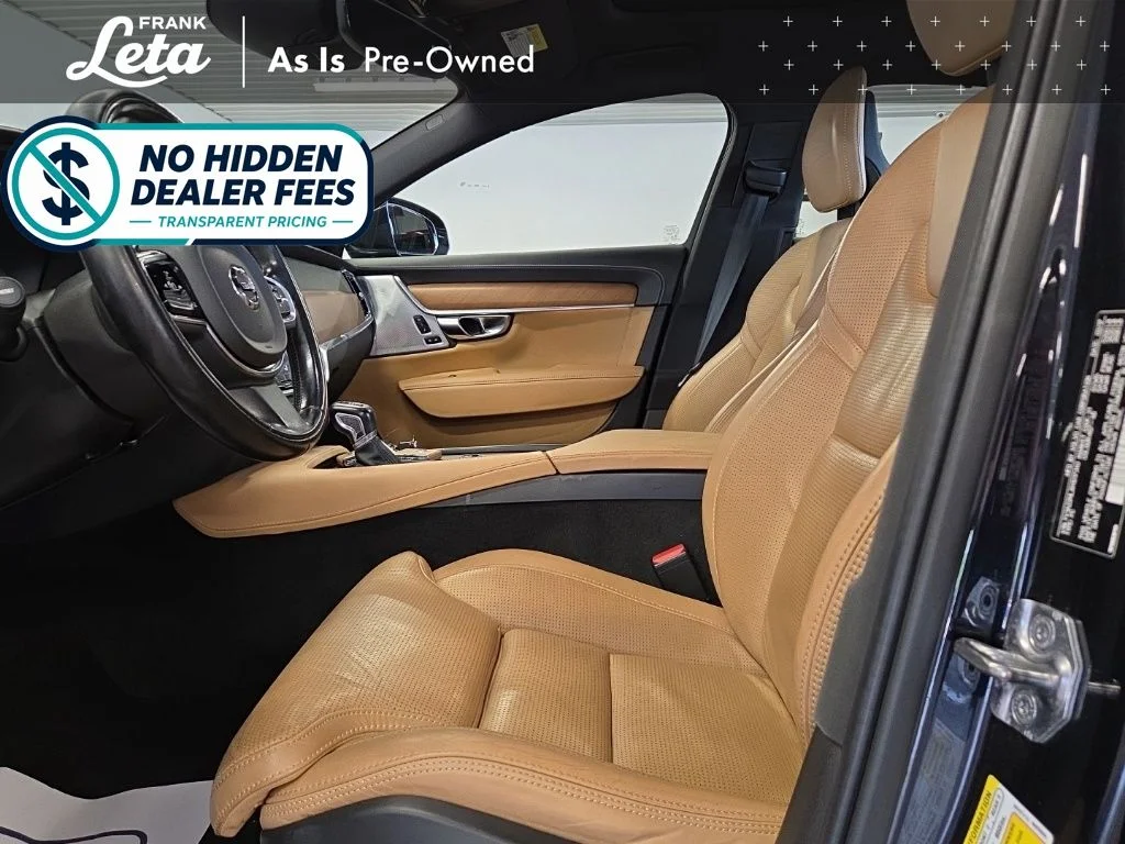 Used 2017 Blue Volvo T6 Inscription image 14